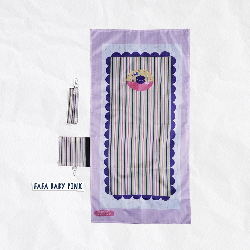 DS Modest - TRAVEL POCKET PRAYER MAT – PAPERDOLL COLLECTION