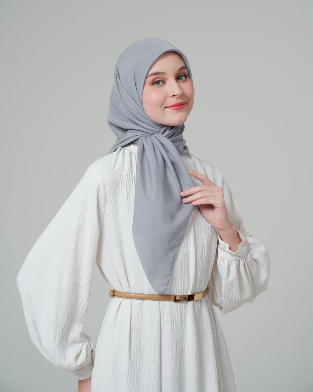 DS Modest – Dymatic Ultrafine Paris Voile Plain Square Hijab