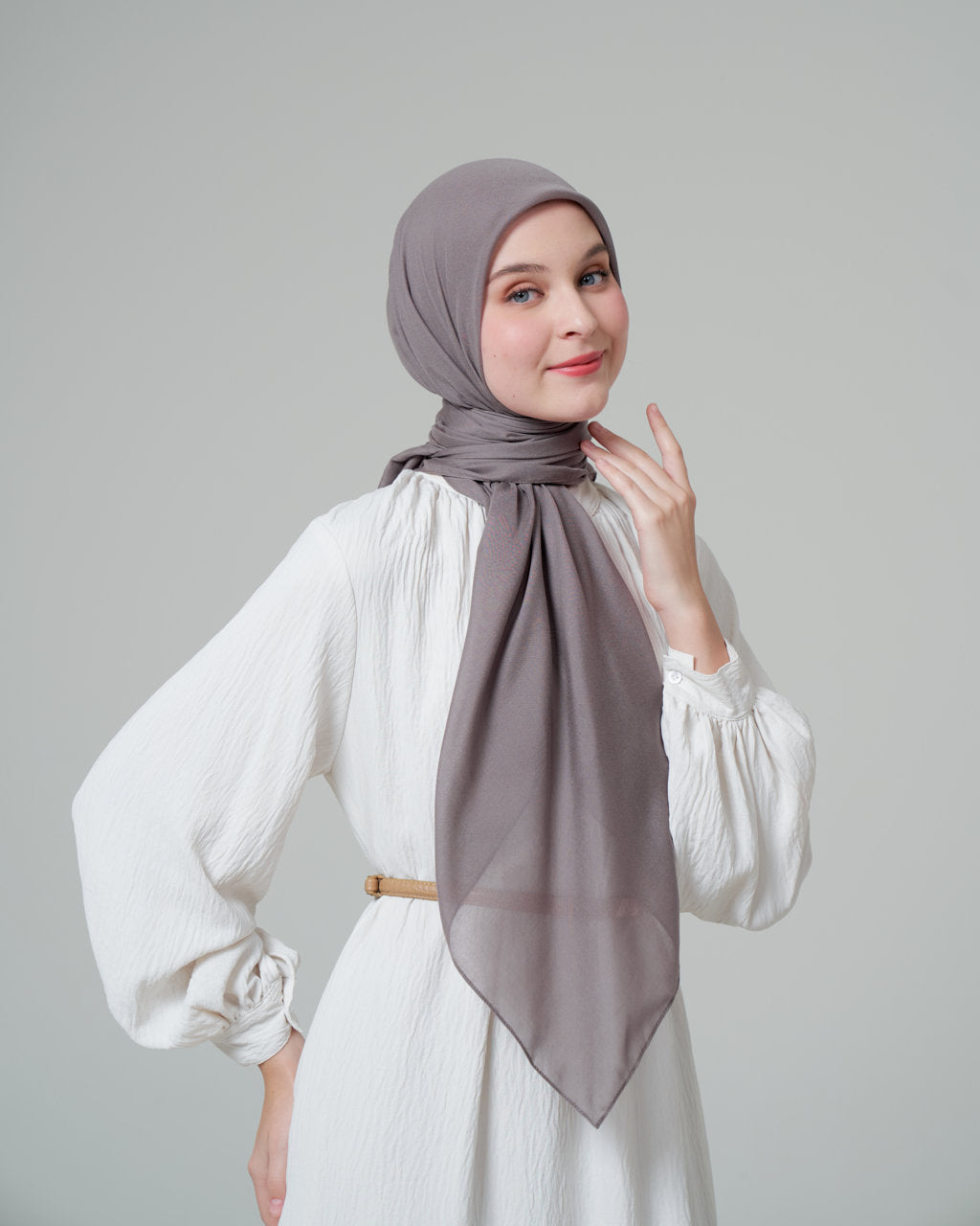 DS Modest – Dymatic Ultrafine Paris Voile Plain Square Hijab