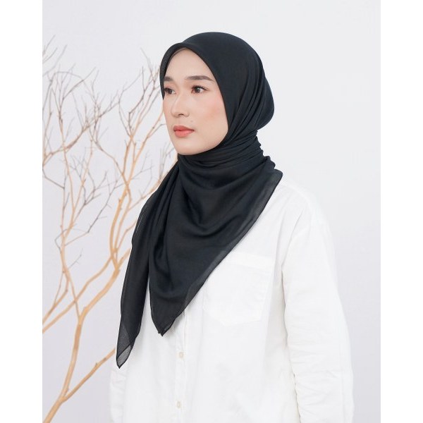 DS Modest – Dymatic Premium Plain Square Voile Hijab